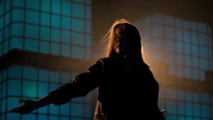 DANCING FOR THE DEVIL: THE 7M TIKTOK CULT – 1. Sezon 2. Bölüm Izle