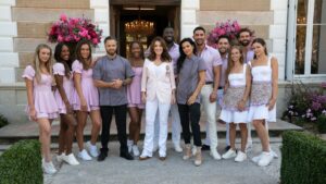 VANDERPUMP VILLA – 1. Sezon 3. Bölüm Izle